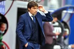 今年会官网-热刺主帅帕尔蒂诺获得英超最佳教练，团队表现突出的简单介绍