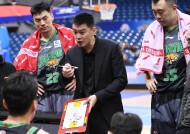 今年会官网-辽宁队夺得CBA冠军，王者归来