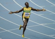 今年会-包含武球王苏亚雷斯领衔塞尔塔夺冠，轻松赢得胜利的词条