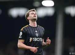 关于意甲热门球队战绩不佳，教练组或将遭受压力的信息