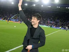 包含甘冈主场战胜对手，全队表现出色的词条