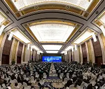 关于强强对话中激烈碰撞，背后挑战巨大的信息